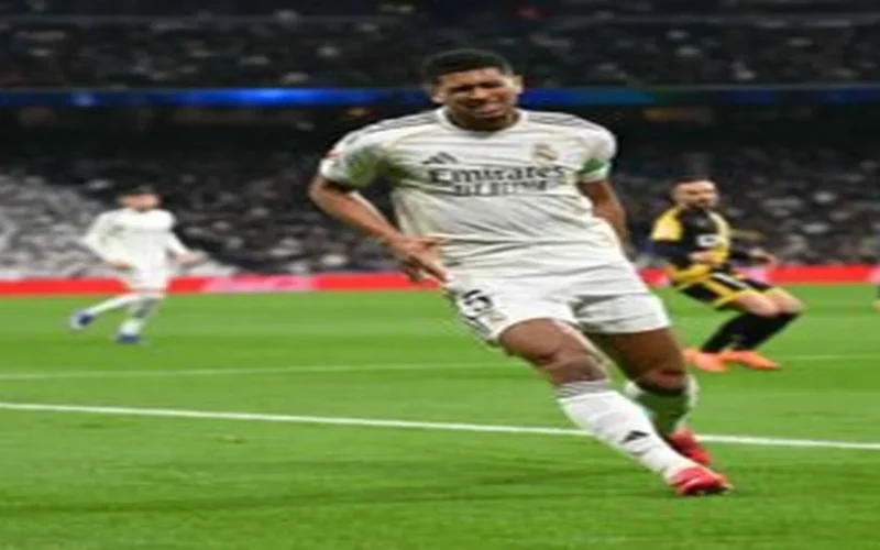 متى يعود بيلينغهام للمشاركة مع ريال مدريد وفقاً لأحدث التقارير الطبية؟